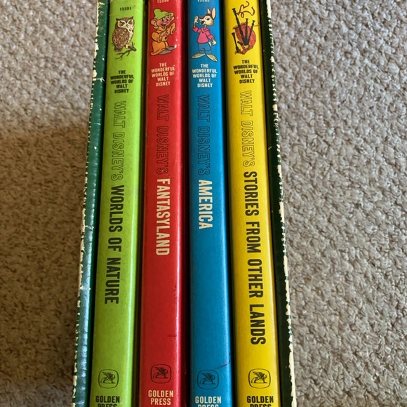 Vintage Wonderful World Of Walt By Disney Boxed Set Of 4 Books - Picture 3 of 15